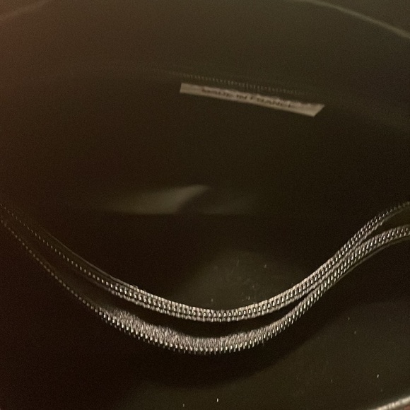 Nwot Gray Purse made in Paris - Picture 5 of 5